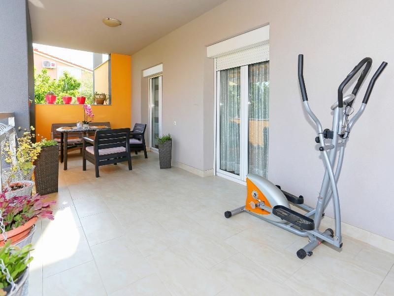 Apartments Damir Kastel Stafilic Exterior photo