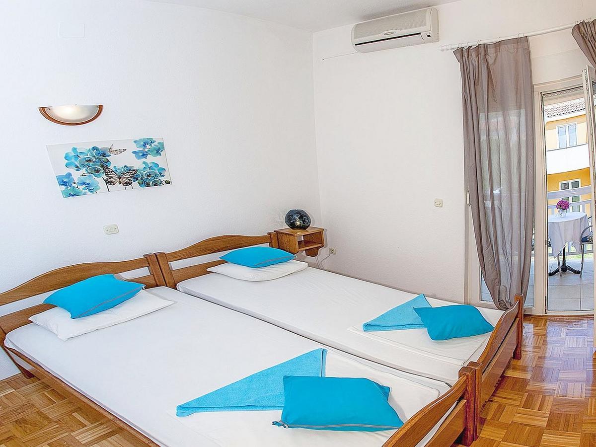 Apartments Damir Kastel Stafilic Exterior photo