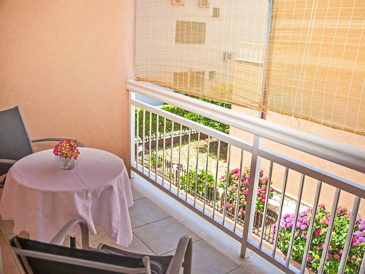 Apartments Damir Kastel Stafilic Exterior photo